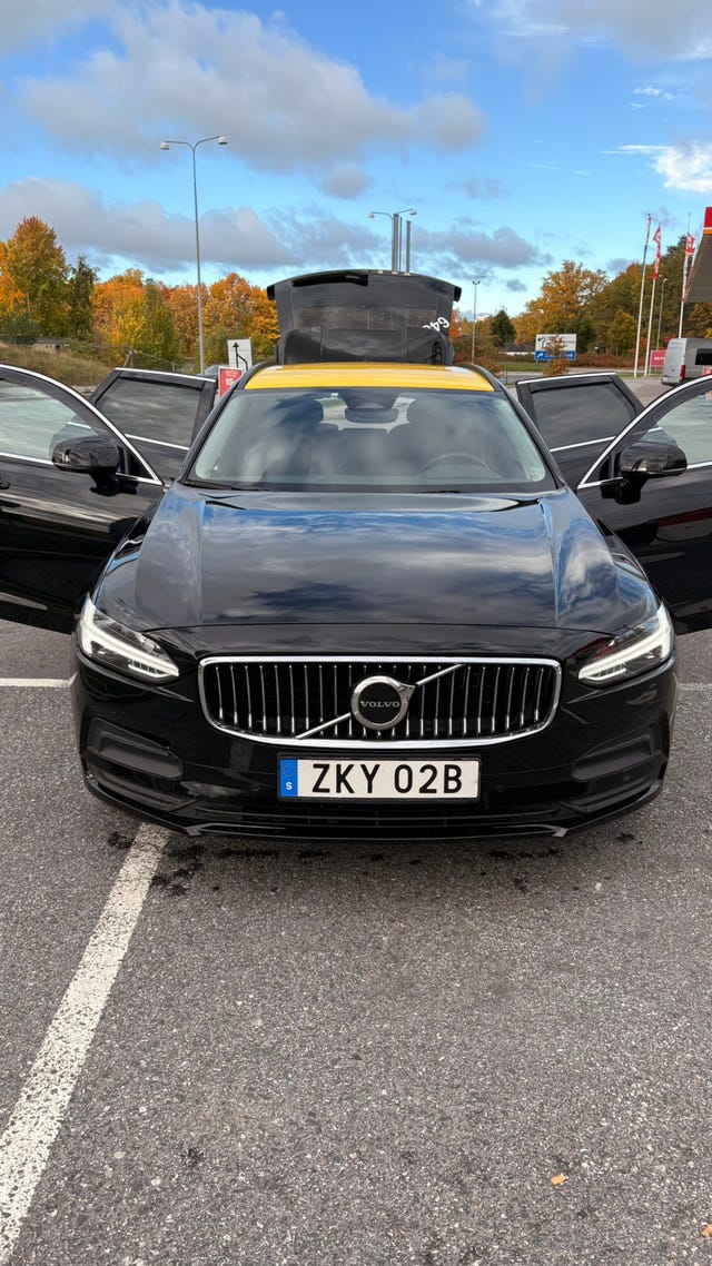 Volvo V90 2023
