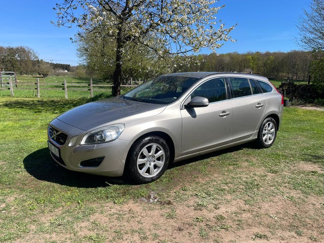 Volvo V60 2011