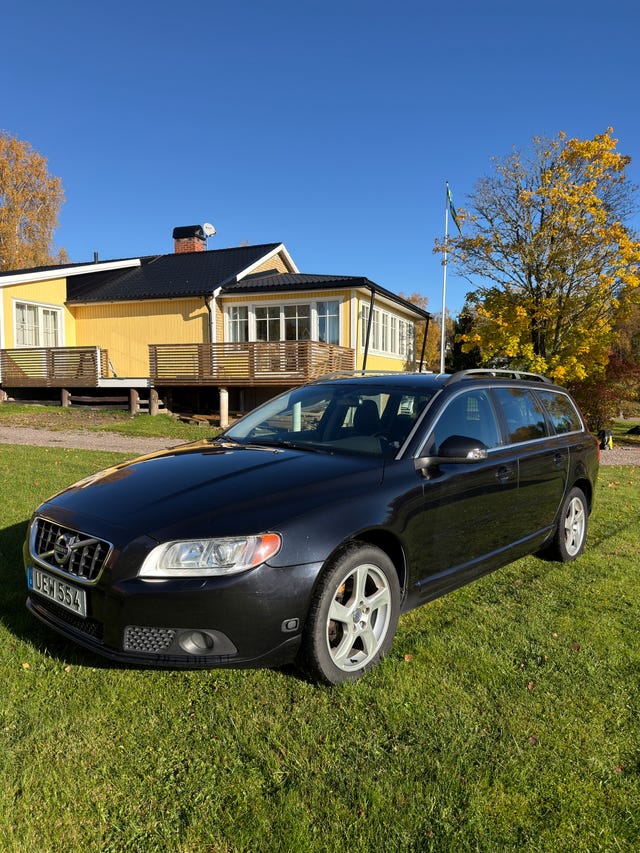 Volvo V70 2010