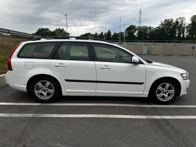 Volvo V50 2010 – bild 3