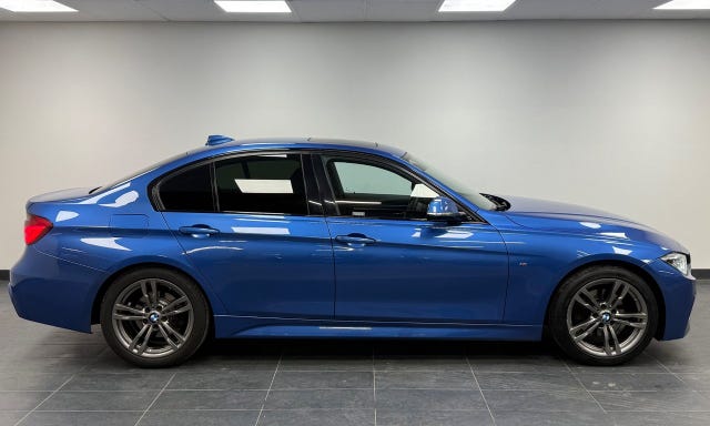 BMW 320d 2018 – bild 3