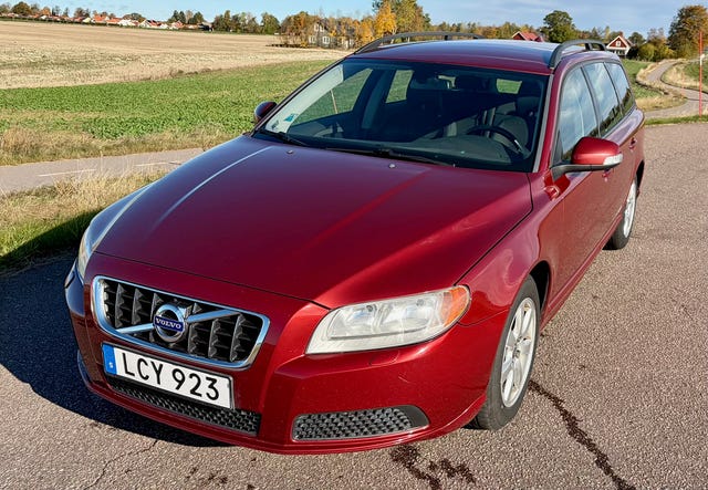 Volvo V70 2011