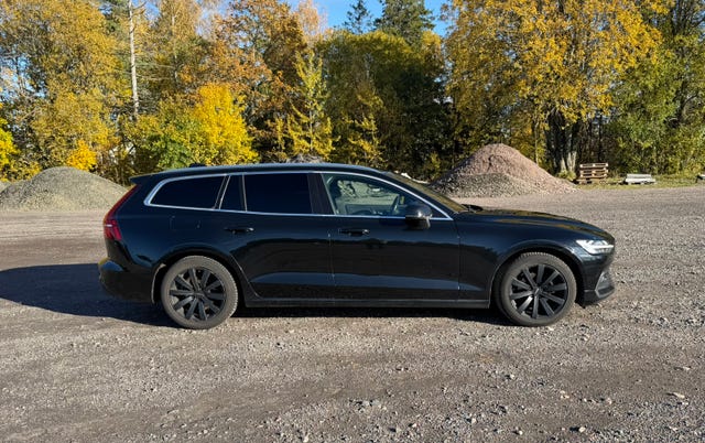 Volvo V60 2019 – bild 2