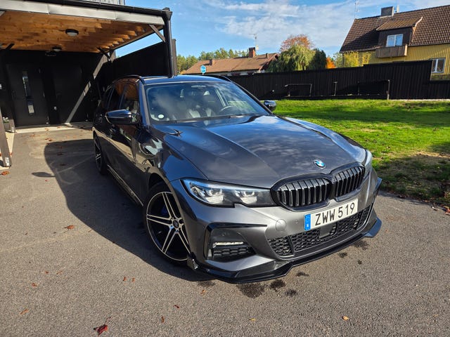 BMW 330e 2021