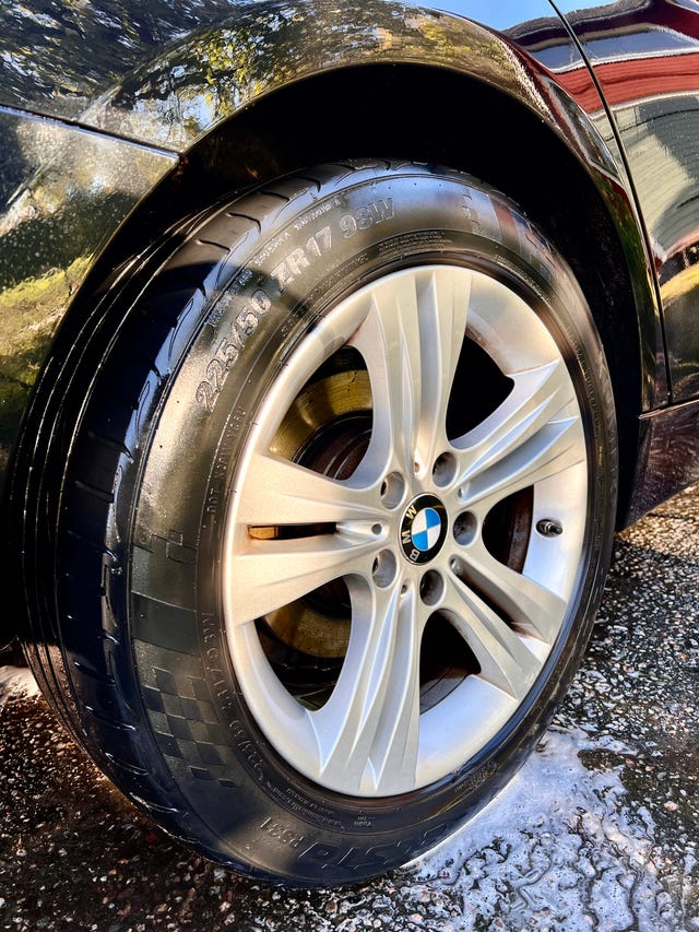 BMW 320d 2015 – bild 4