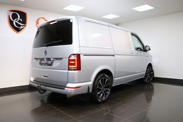 Volkswagen Transporter 2019 – bild 3
