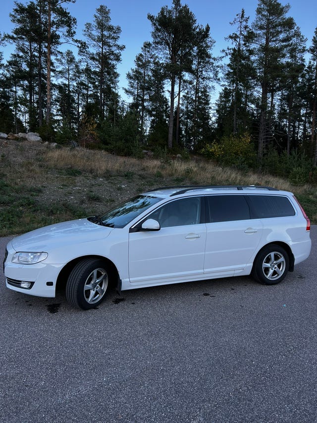 Volvo V70 2014