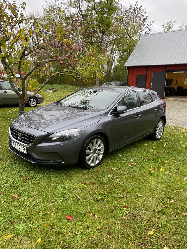 Volvo V40 2013