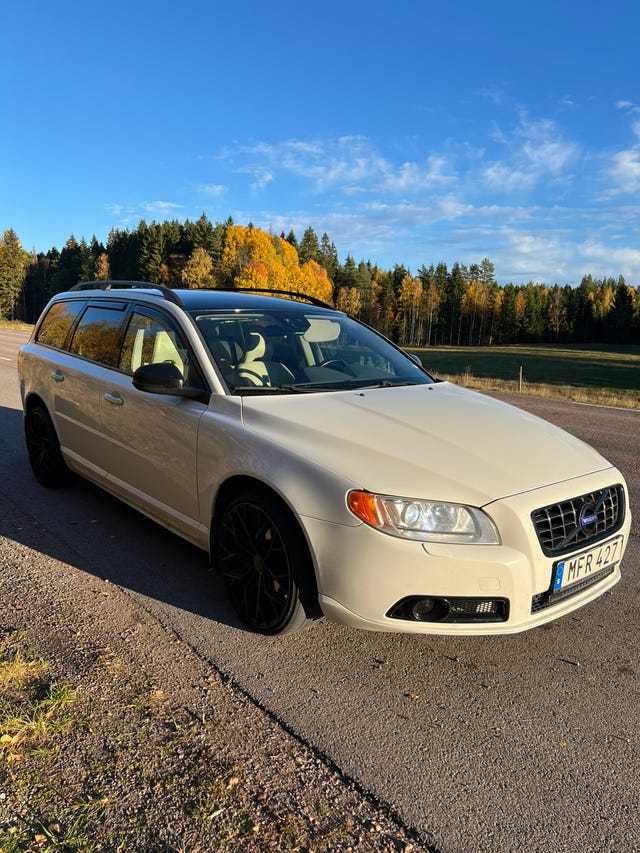 Volvo V70 2012 – bild 2