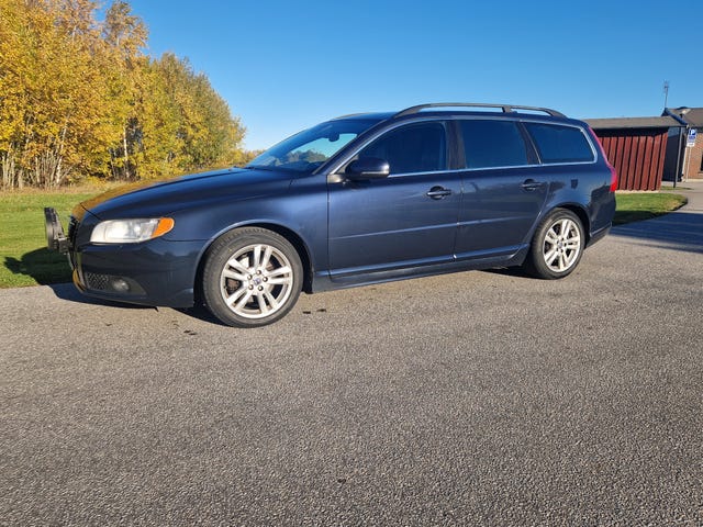 Volvo V70 2013