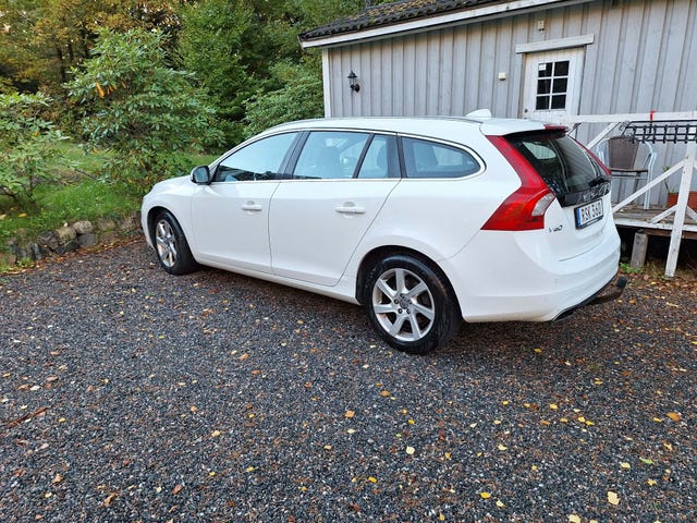 Volvo V60 2014 – bild 2