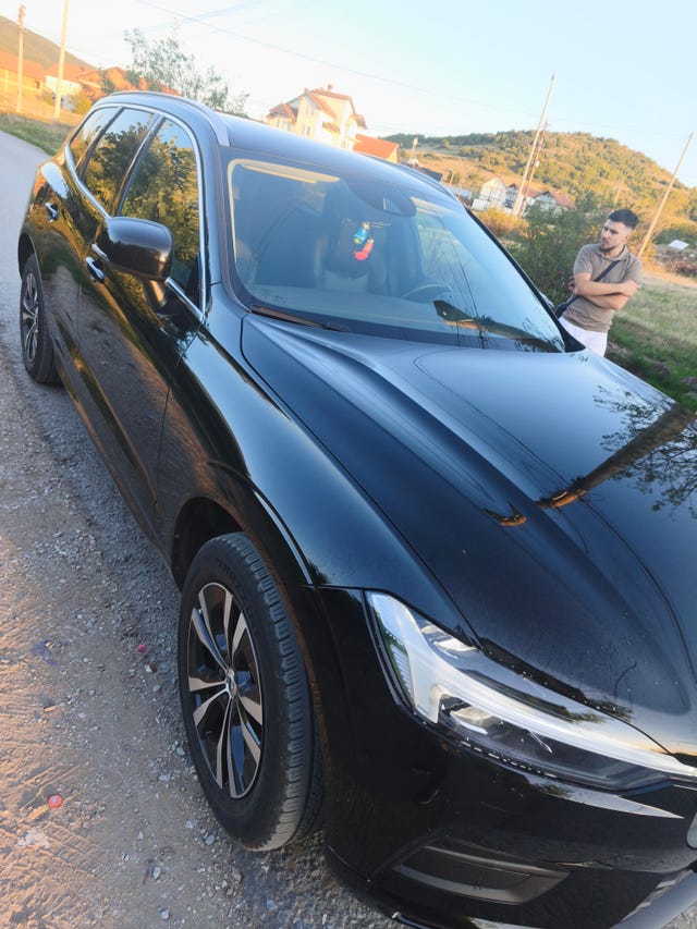 Volvo XC60 2021 – bild 2