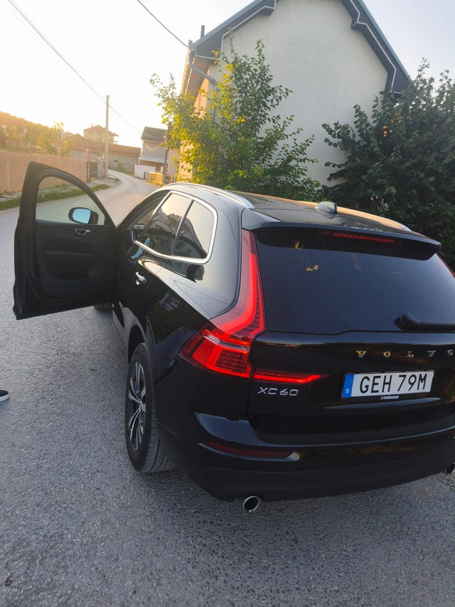 Volvo XC60 2021 – bild 3