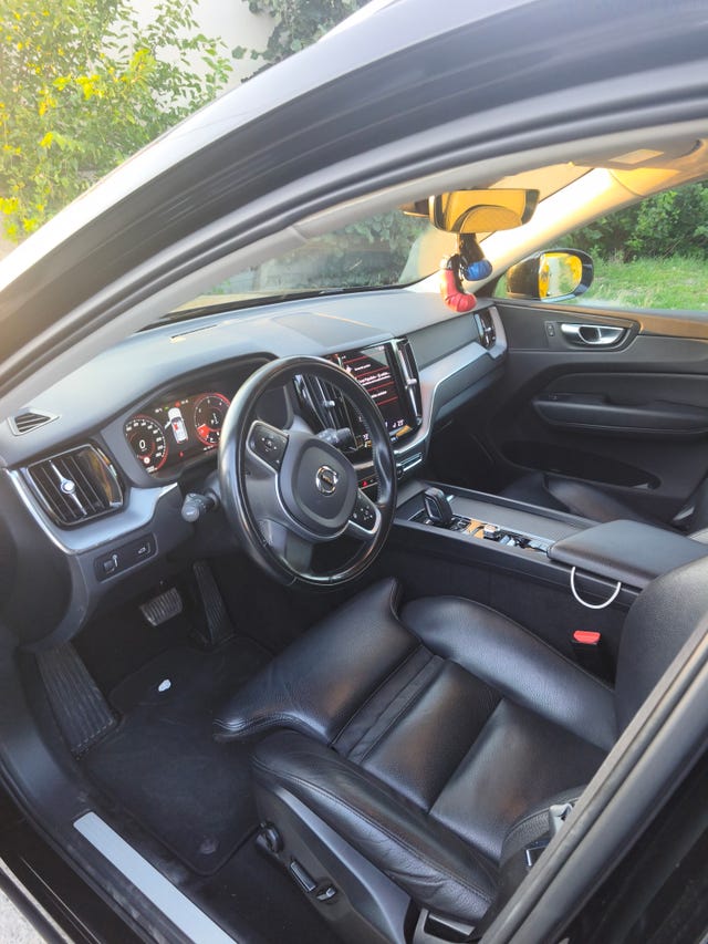 Volvo XC60 2021 – bild 4