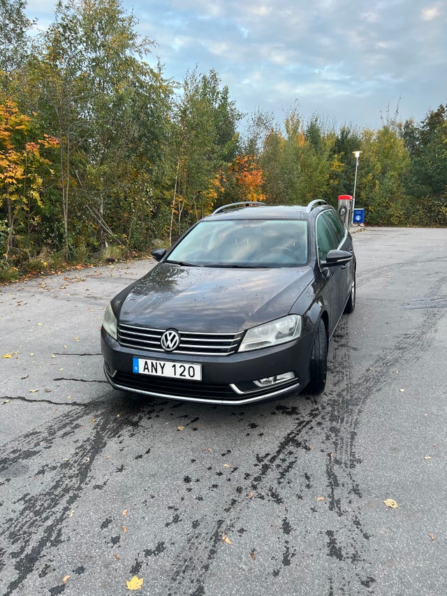 Volkswagen Passat 2012 – bild 2