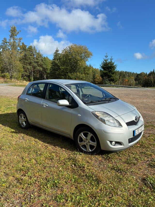 Toyota Yaris 2011