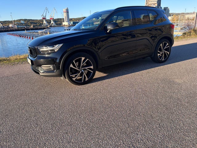 Volvo XC40 2021