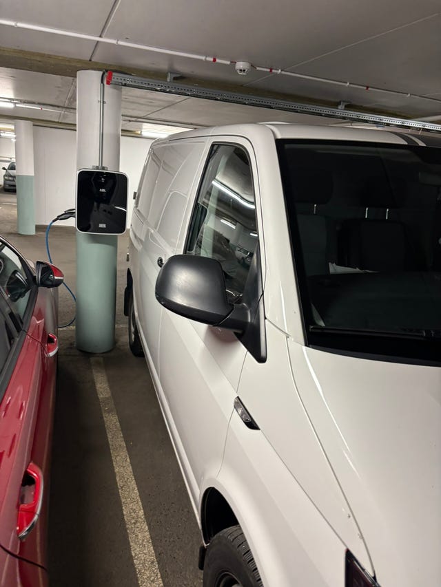 Volkswagen Transporter 2019 – bild 3