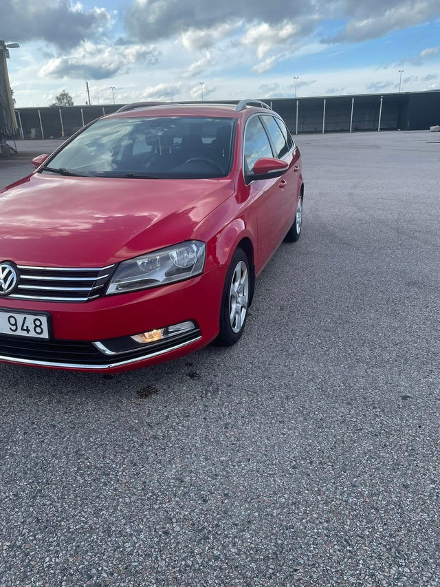 Volkswagen Passat 2012 – bild 2