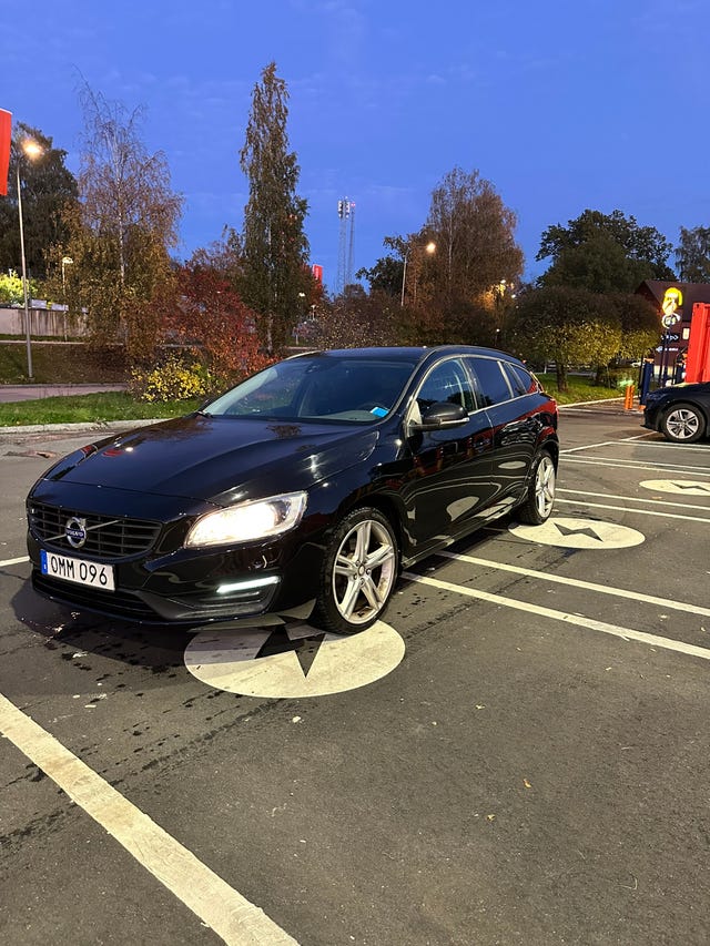 Volvo V60 2018