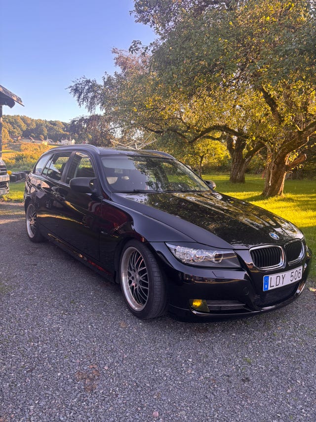BMW 320d 2011
