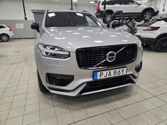Volvo XC90 2025