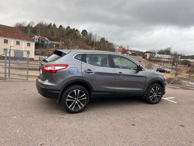 Nissan Qashqai 2015