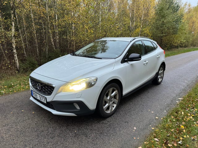 Volvo V40 Cross Country 2014