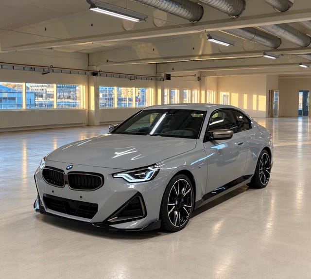 BMW M240i 2022