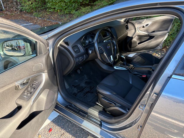 Volvo V40 2016 – bild 3