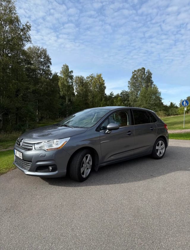 Citroen C4 2011