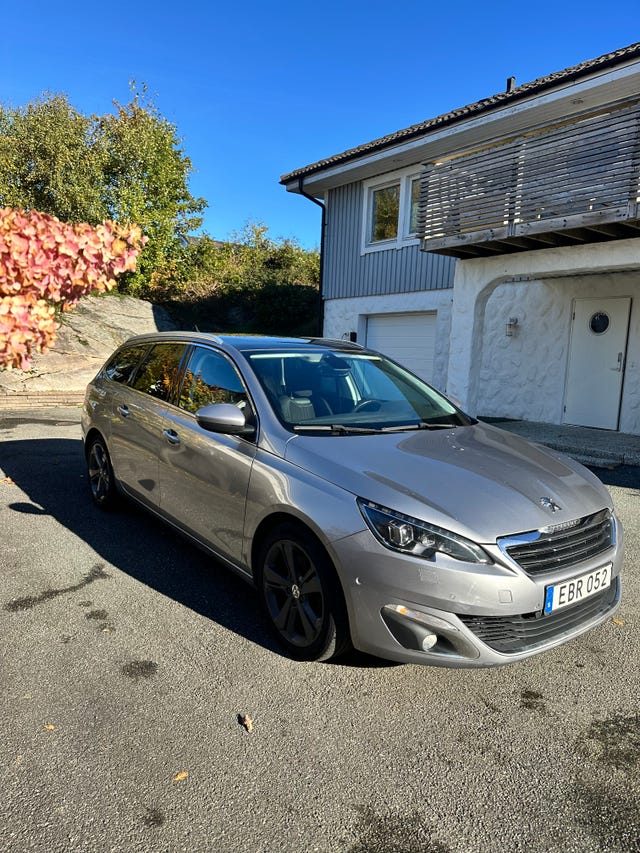 Peugeot 308 SW 2014