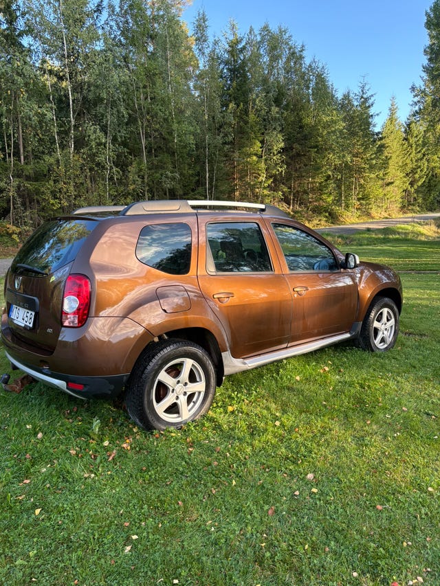 Dacia Duster 2012