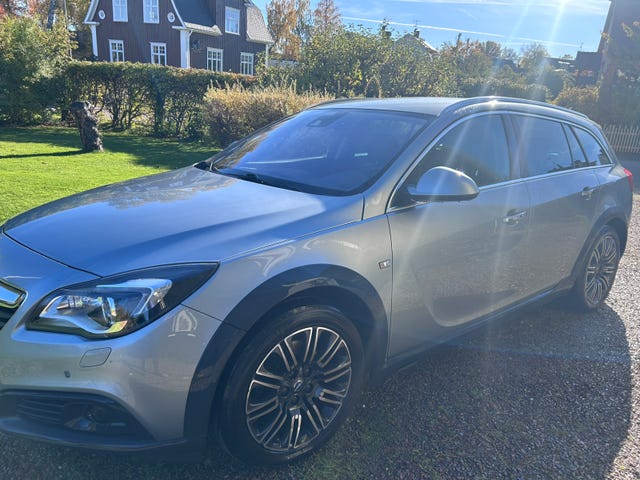 Opel Insignia Country Tourer 2015