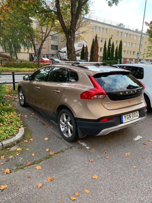 Volvo V40 Cross Country 2015