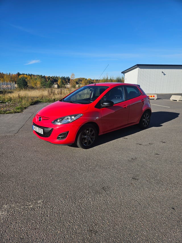 Mazda 2 2014