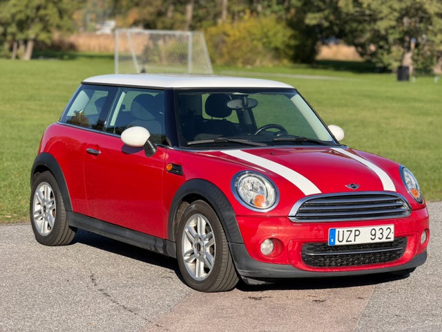 MINI Cooper 2012
