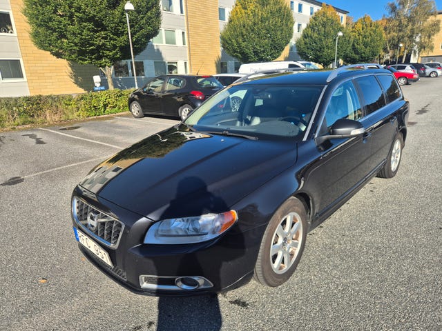 Volvo V70 2011