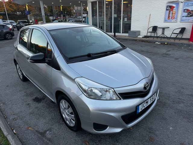 Toyota Yaris 2012