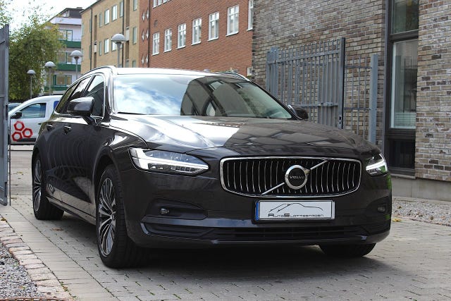 Volvo V90 2021