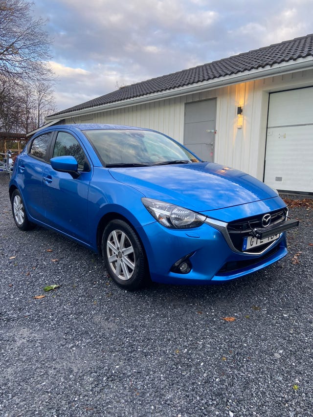 Mazda 2 2016