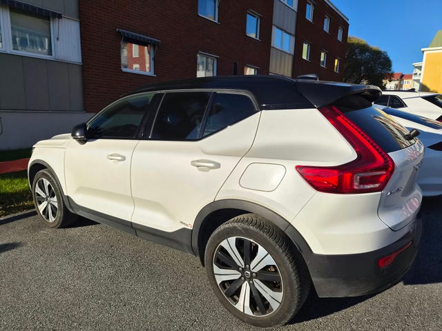 Volvo XC40 2023