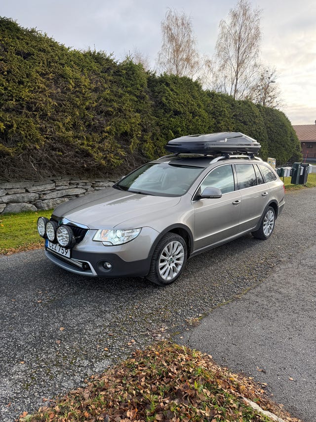 Skoda Superb 2013