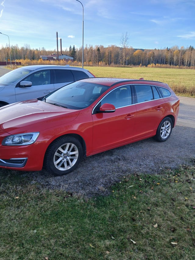 Volvo V60 2015