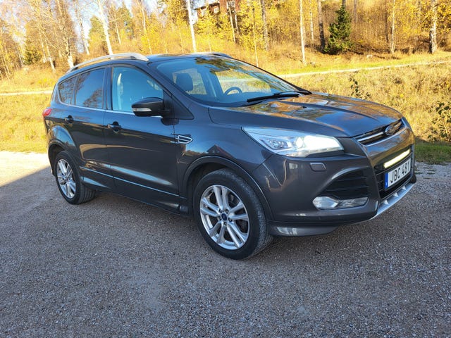Ford Kuga 2016
