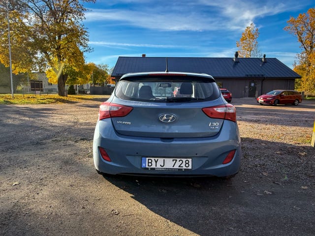 Hyundai i30 2014 – bild 4