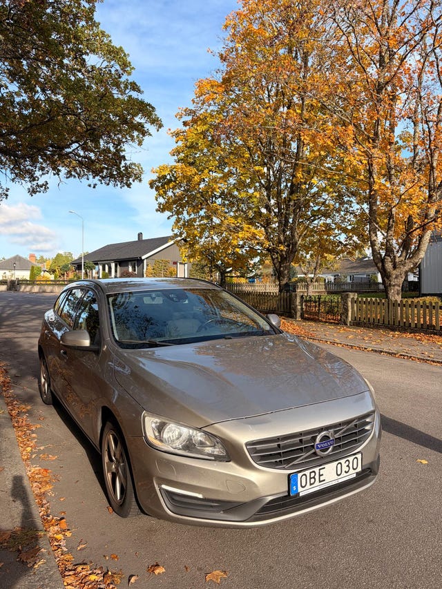 Volvo V60 2014