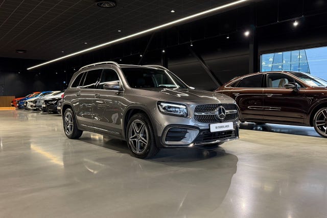 Mercedes-Benz GLB 250 2025