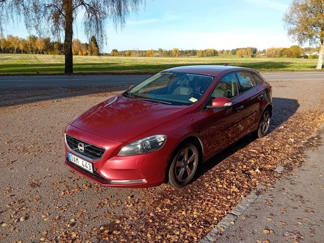 Volvo V40 2014