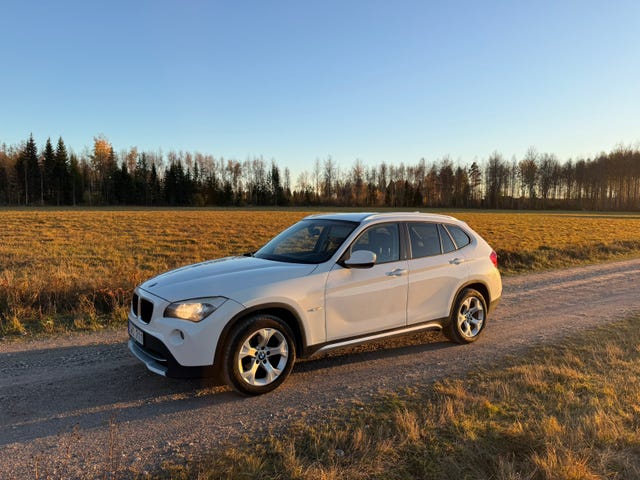 BMW X1 2011